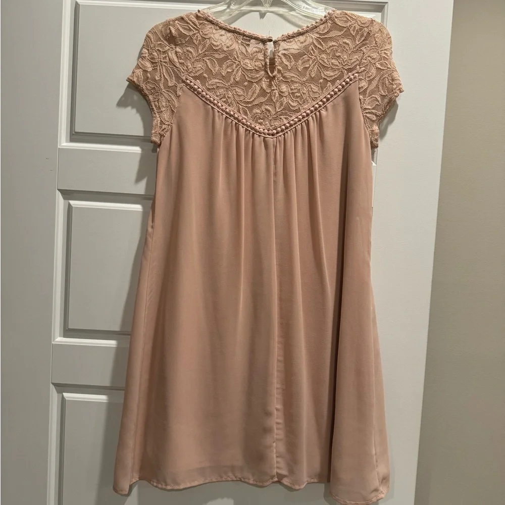 Pale pink baby doll dress - Picture 2 of 2
